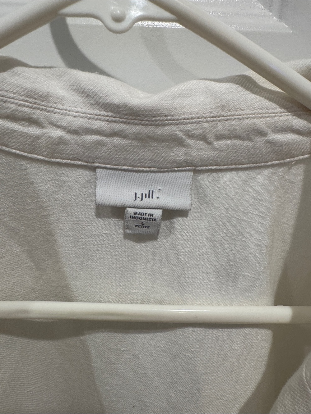 J.Jill Linen Blend Jacket with Drawstring Detail
Size Large Petite **read descrp - Picture 4 of 13